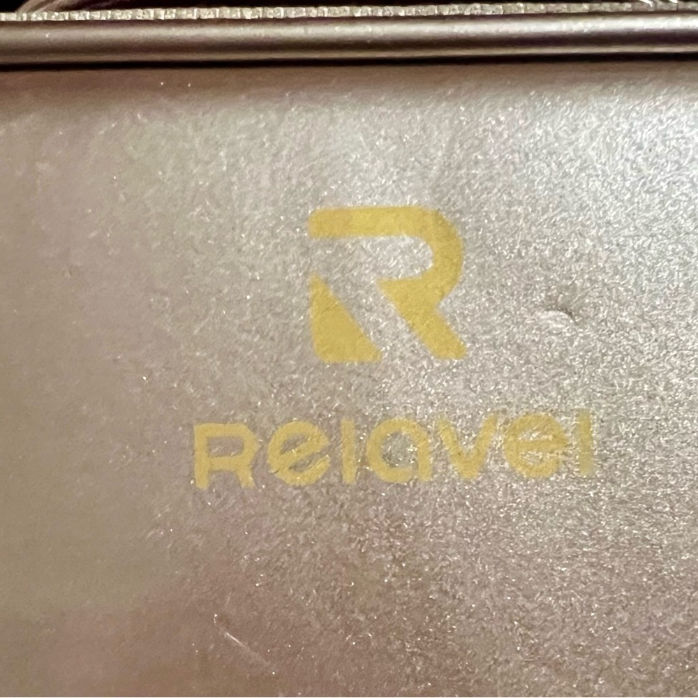 Relavel Cosmetics Case - Picture 14 of 14
